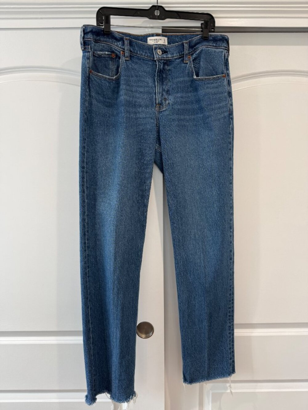 Abercrombie & Fitch Mid Rise 90s Straight Jean